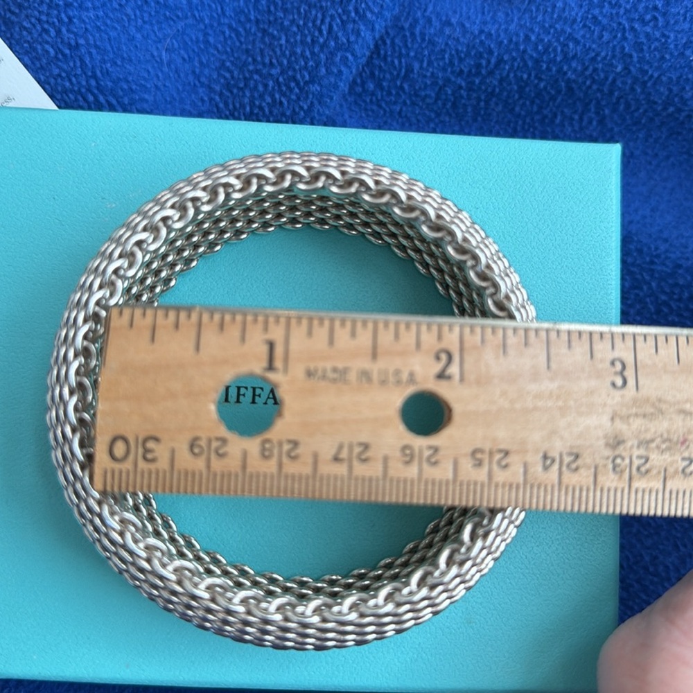 Authentic Tiffany Somerset Sterling silver bracelet bangle with pouch & box - Picture 7 of 15